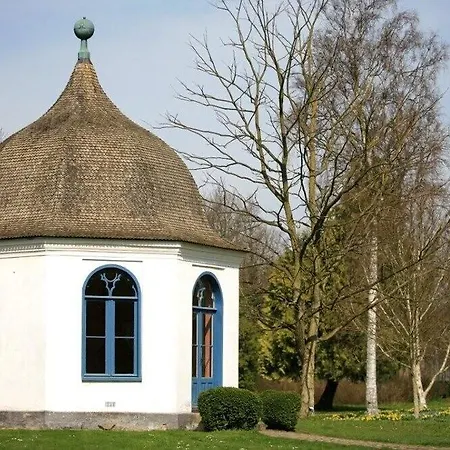 Fuglsang Herregaard 2*