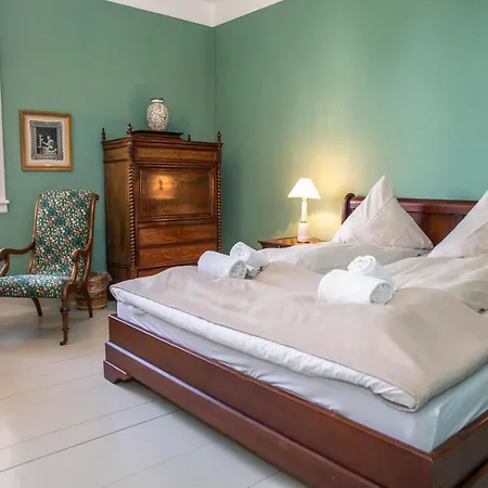 Fuglsang Herregaard 2* Toreby