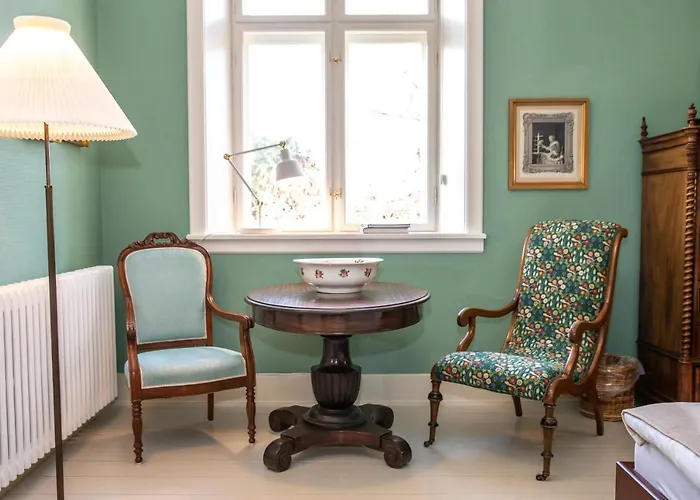 Fuglsang Herregaard 2*