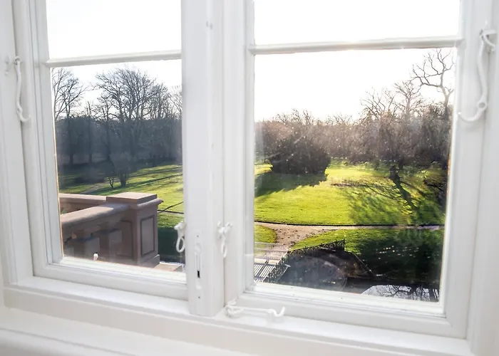 Hotel Fuglsang Herregaard 2*